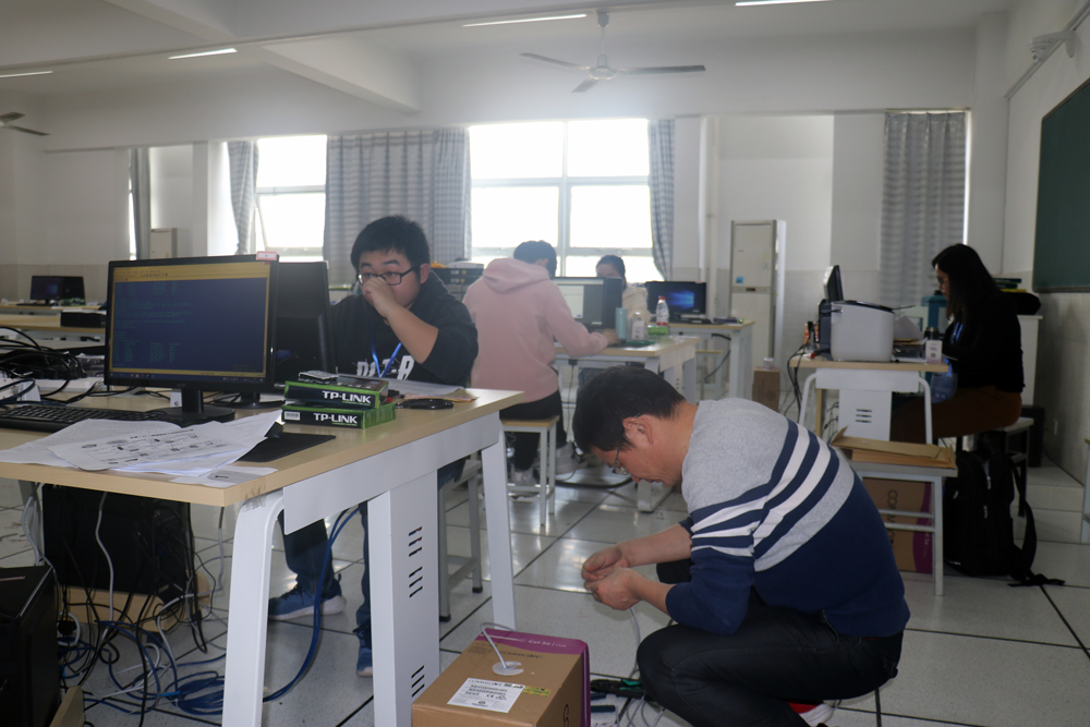 計算機教研室全力參與市技能大賽信息技術類賽事組織工作，展現專業擔當與南京風采
